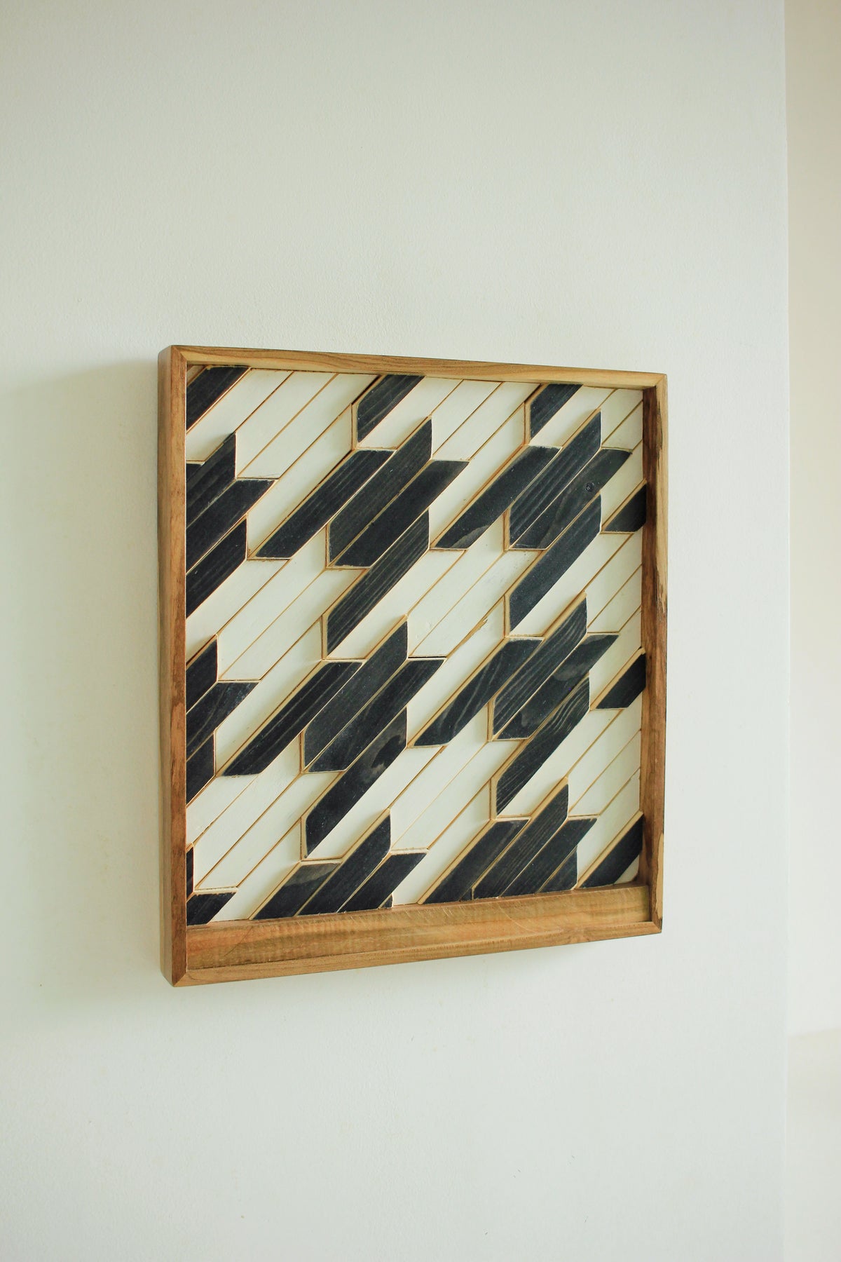 Dog tooth Woodart (sample price)