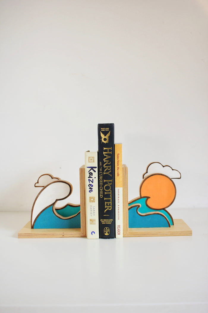 Sun + Wave Bookend