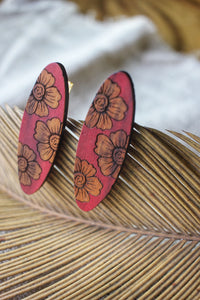 Teak Flower Hairclip