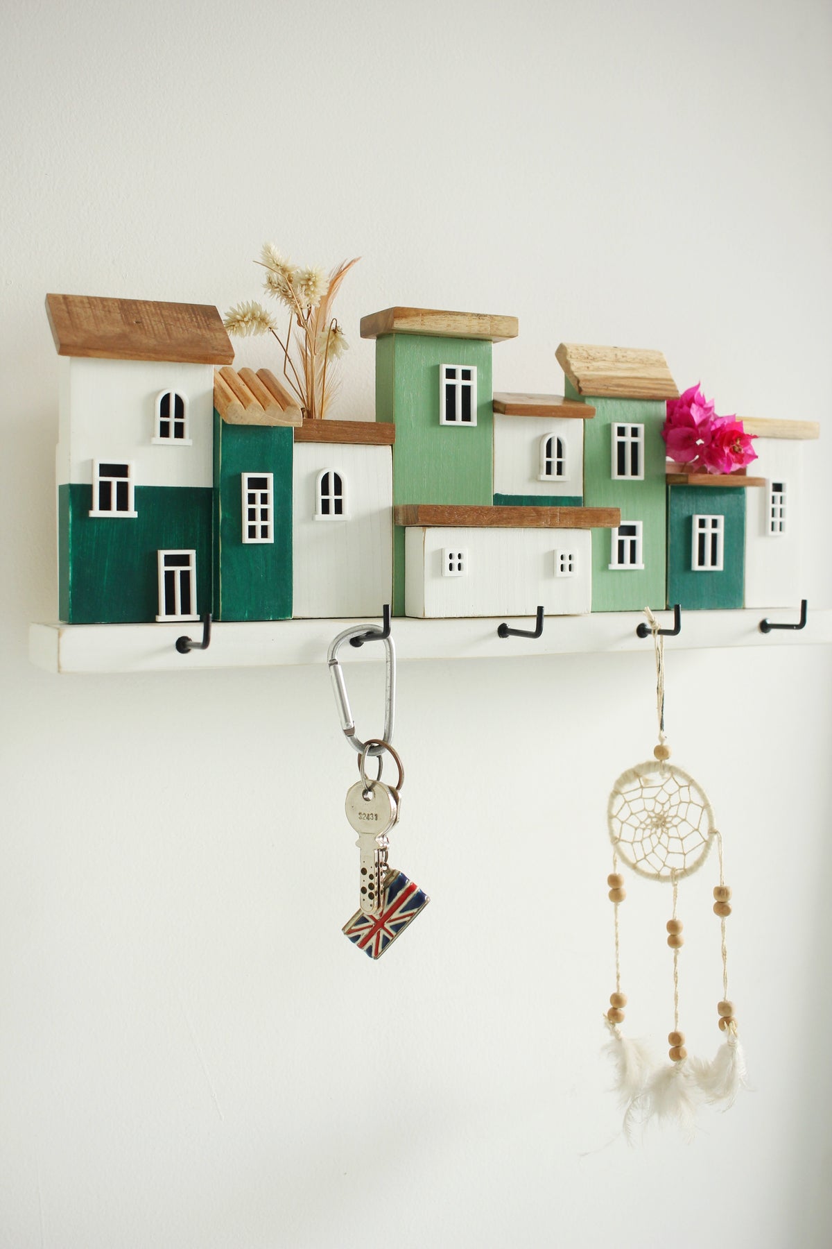 Ivy Row- Key Hanger